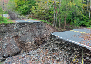 Emergency Deep_gorge_created_in_road_after_Hurricane_Irene_flooding,_Oliverea,_NY
